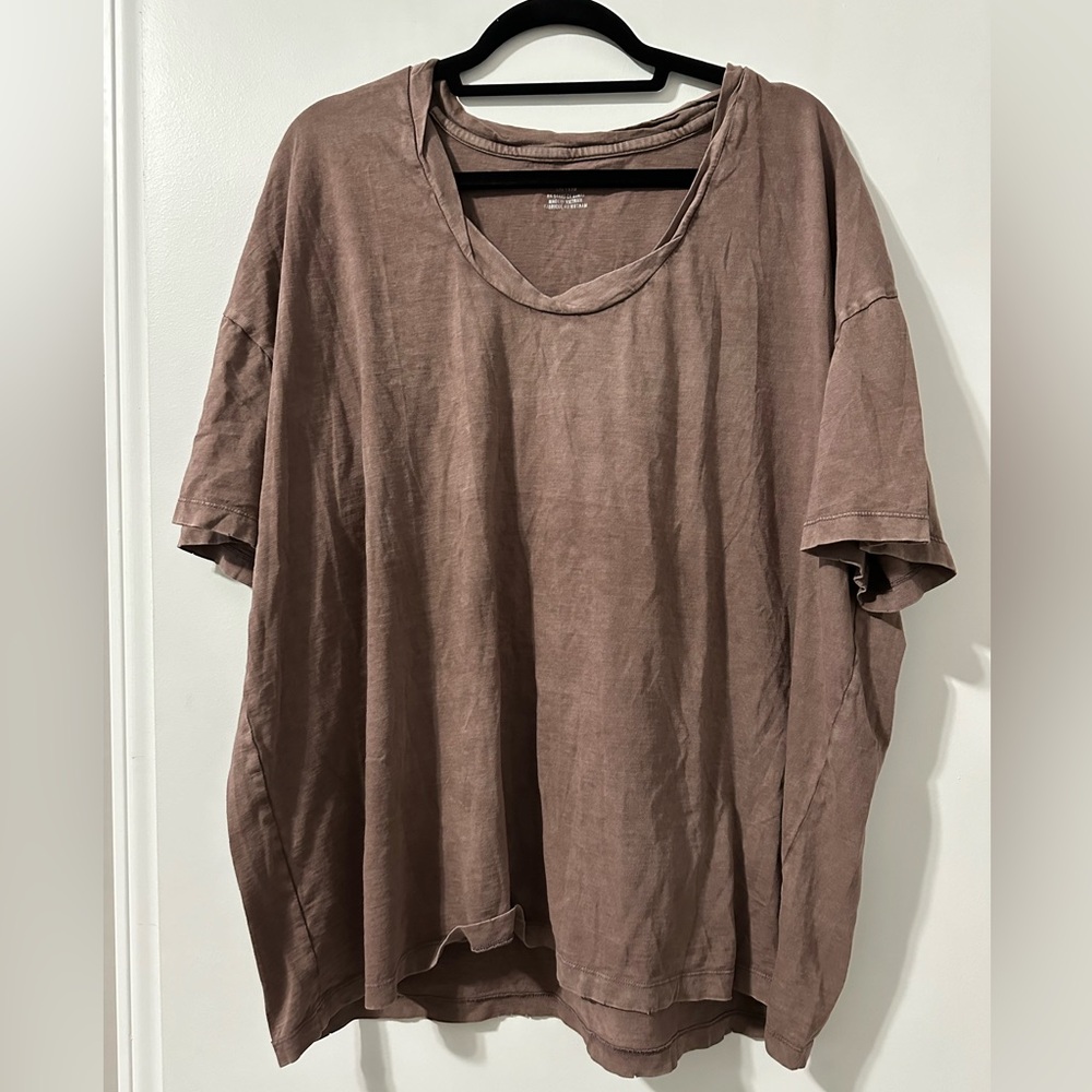 Aerie Distressed Basic Boyfriend T-Shirt